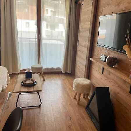 6 Pers 1800 - Piscine Chauffee Sauna Apartment *